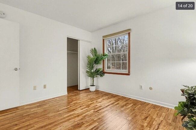 Photo - 709 Garland Cir