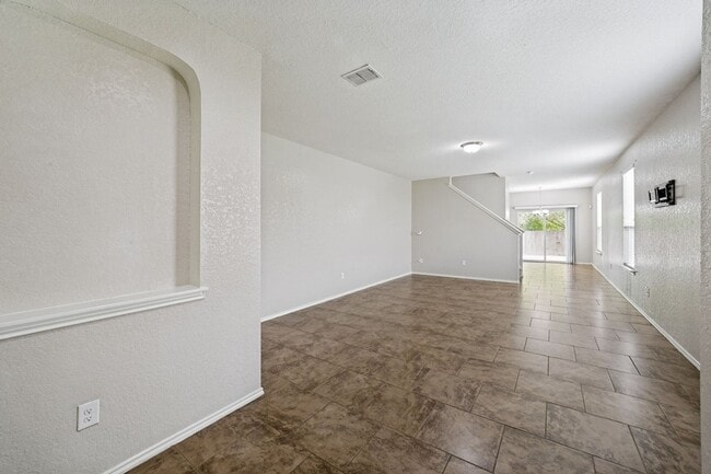 Building Photo - 2419 Sundrop Bay