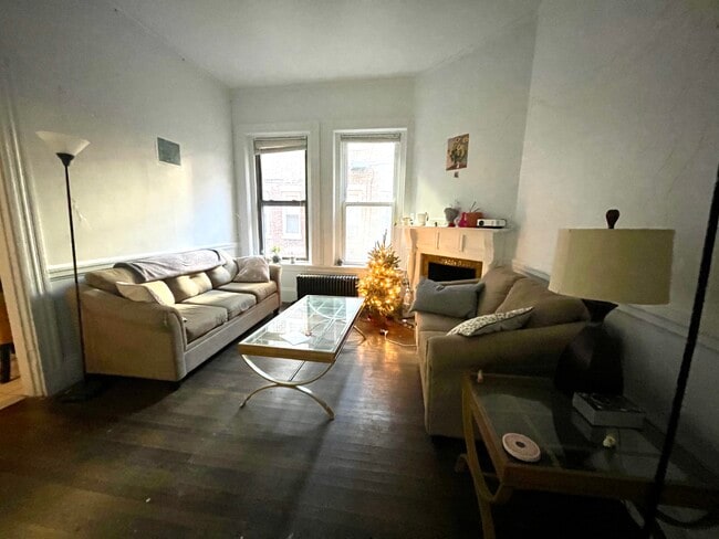 Front BR - 73 Westland Ave