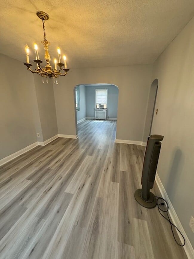 Photo - 3BED 2BATH FINISHED BASEMENT $1650/MONTH!