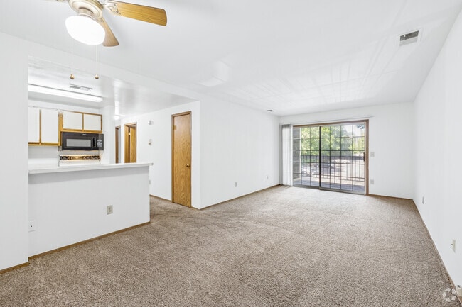 2BR, 1BA - 860SF - Living Room