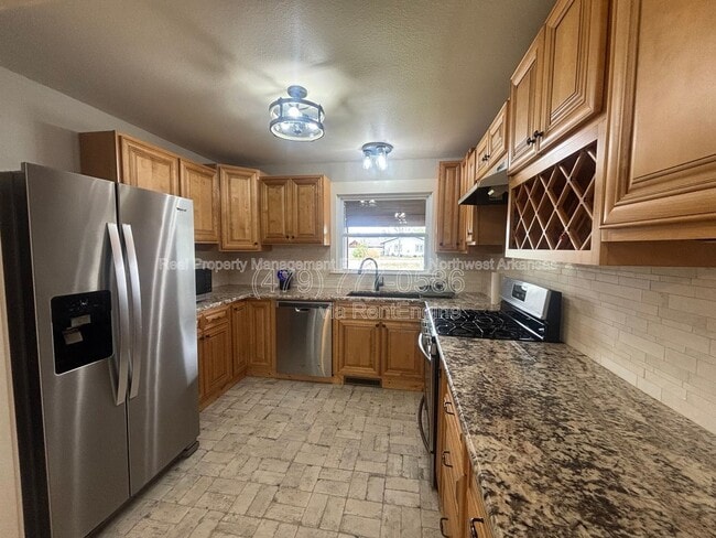 Photo - 717 NW 6th St