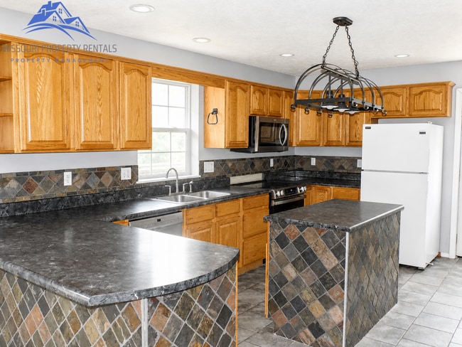 Photo - 216 Spring Meadow Parkway