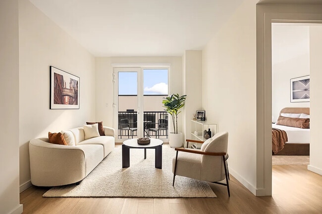 Photo - 100 Sullivan Pl