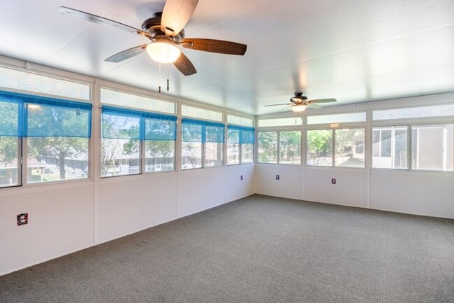 Photo - 3632 Fox Run