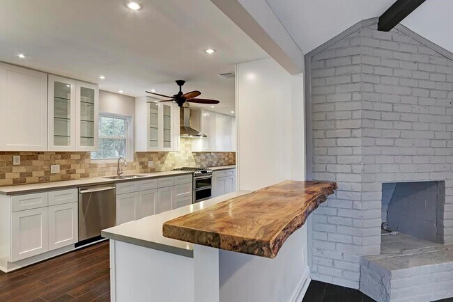 Photo - 11219 Ash Creek Dr