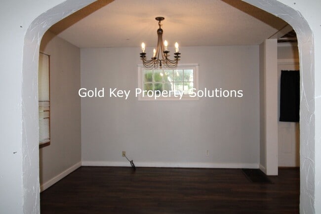 Photo - COMING IN JULY!! 4 Bedroom House Close to Ball State University. (NO SECTION 8)