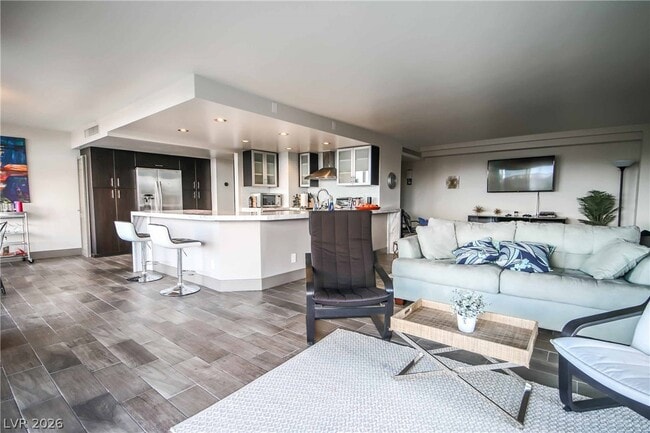Photo - 3111 Bel Air Dr Unit 4B