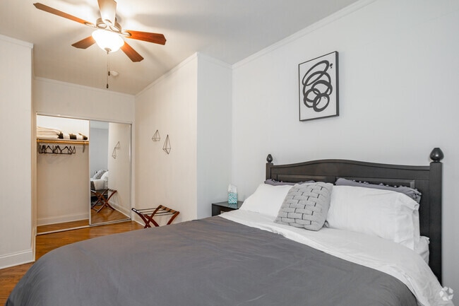 14 West Elm Apartments