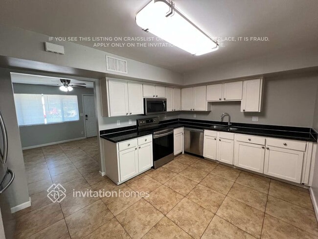 Photo - 141 E Millett Ave