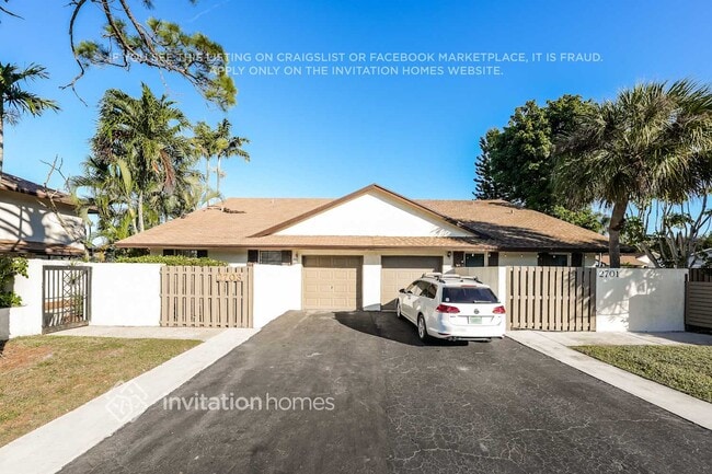 Photo - 2703 SW 5th St