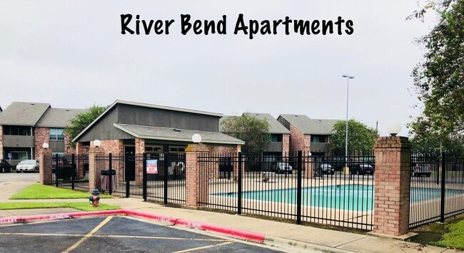 River Bend Apartments - River Bend Apartments Unidad 5000