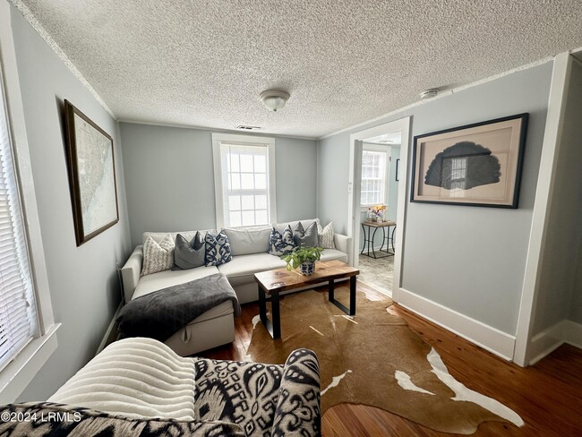 Photo - 919 Lafayette St