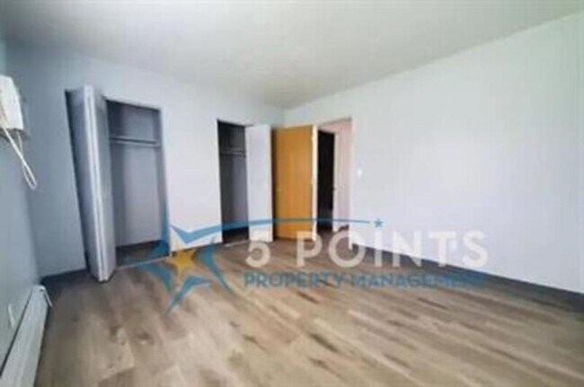 Photo - 1174 Chandler Ave