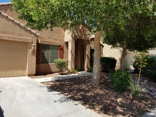 Oasis in Northwest Sun City - Oasis in Northwest Sun City House