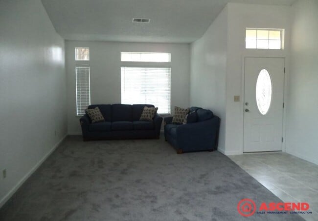 Photo - Lovely Home in Rosedale Cul-De-Sac!