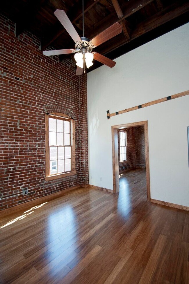 Photo - Union Biscuit Warehouse 202 Unit UB 202