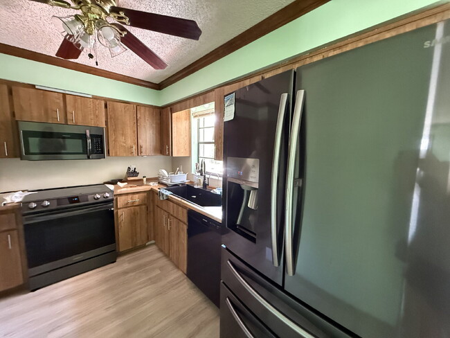 Photo - 6203 Emerson Dr