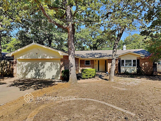 Building Photo - 2815 Norwood Ln Rental