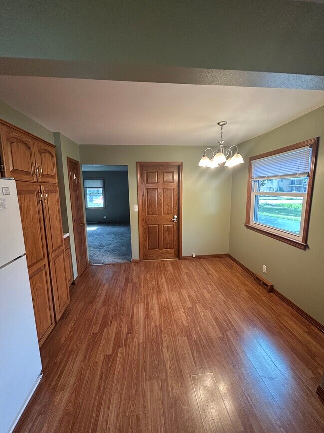 1317 N 116th St Unit 3 Beds 1.5 Baths - Lower Unit Duplex