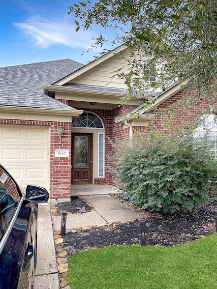 Photo - 18607 Troon Oak St
