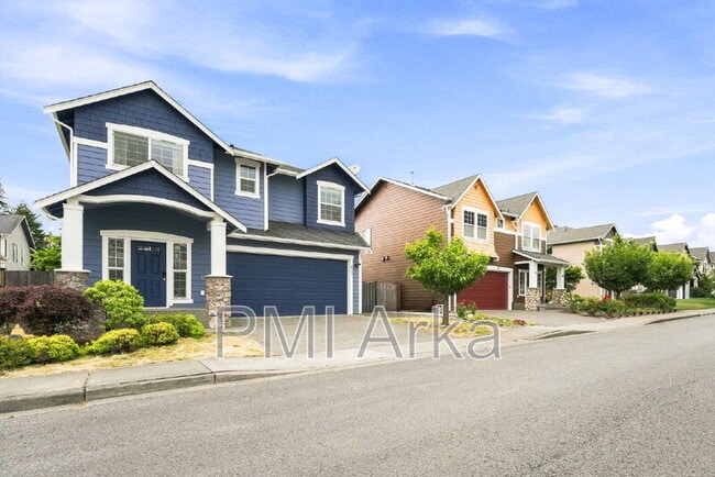 Building Photo - 633 Ilwaco Pl NE