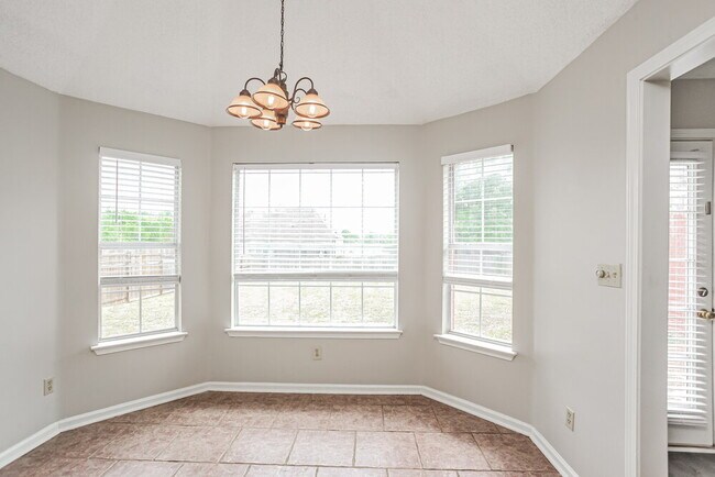 Photo - 7234 Fox Creek Dr