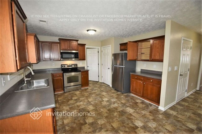 Photo - 3442 Foster Ridge Tr SW