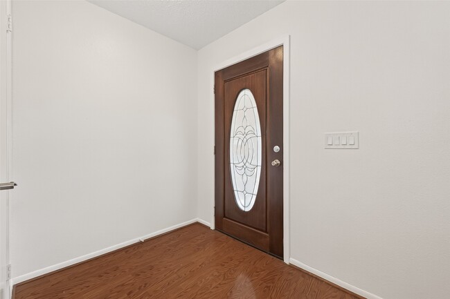 Photo - 1506 Apple Park Dr