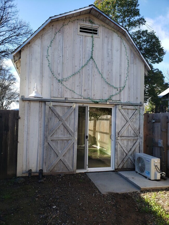 Studio in Upper Lake - Studio in Upper Lake House