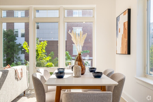 2BR, 2BA - 1,234SF - Dinning Area - The Brook Luxury Apartments of Cambridge