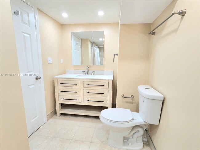 Photo - 1600 S Ocean Dr Unit 1C