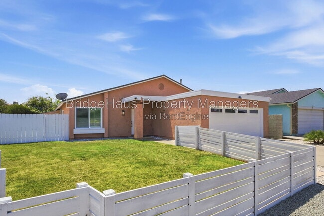 Photo - 6379 Elsberry St