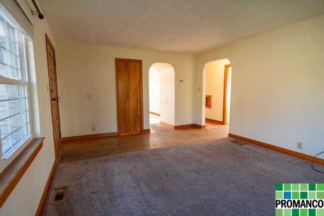 Photo - Cozy Ranch Home