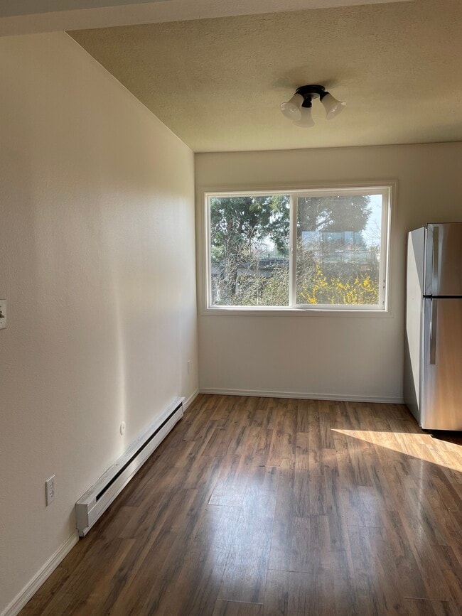 Photo - 1613 NE 81st Ave Unit 1613