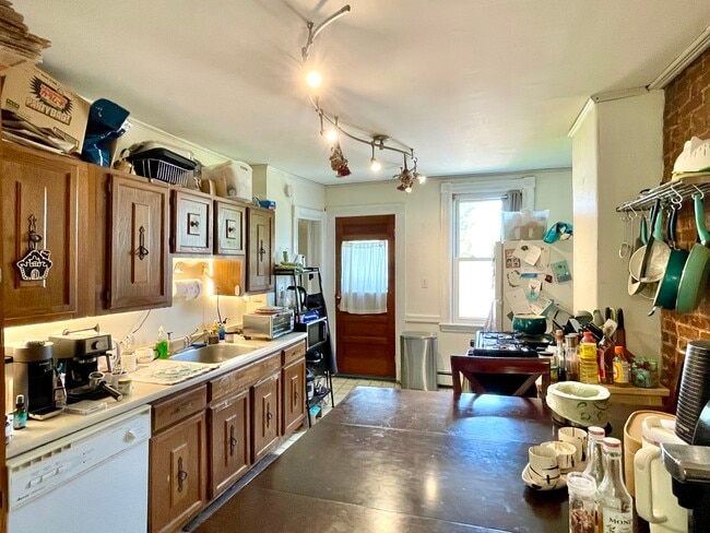 Photo - 20 Mead St Unit 3