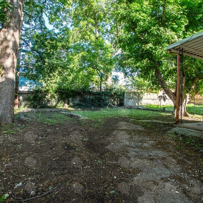 Photo - 3408 Bellefontaine Ave