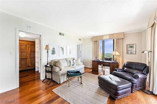 Building Photo - 6075 Pelican Bay Blvd Unit 1105 Rental