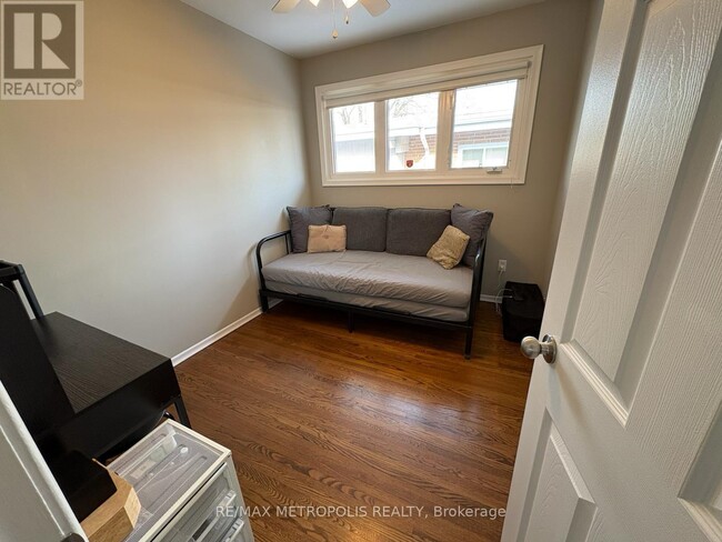 Photo - 129 Briar Ct