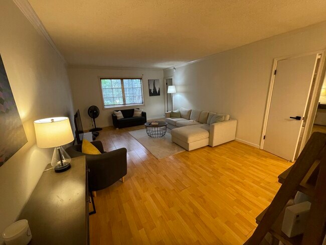 Photo - 2424 SE 17th St Unit 203b