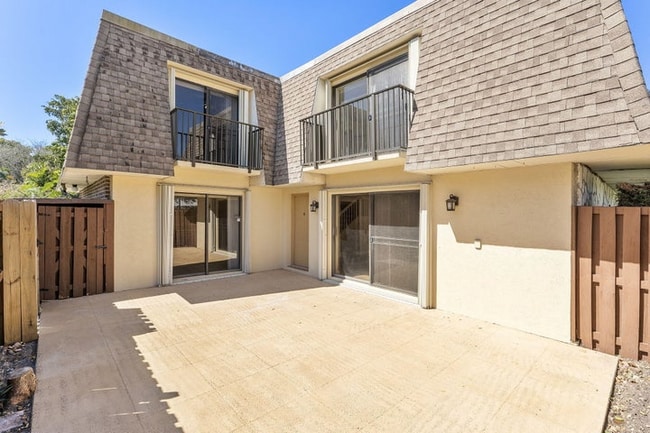 Photo - 2893 SW 22nd Cir