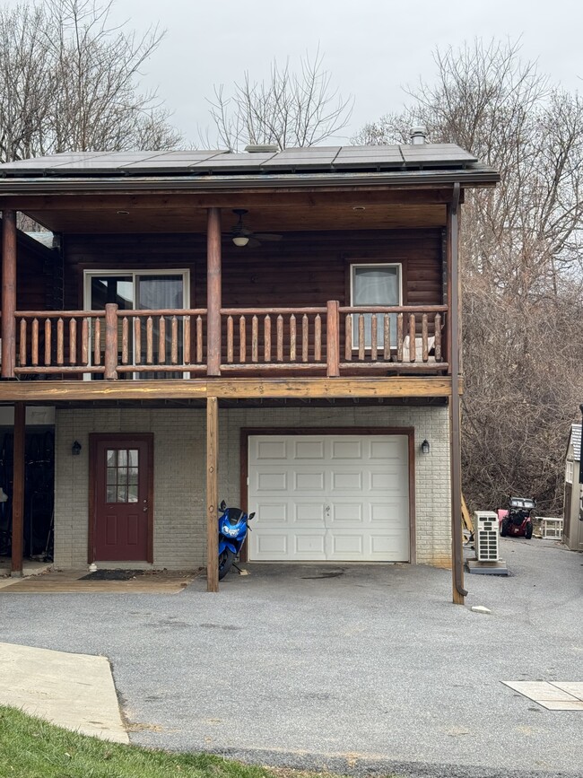 Photo - 6919 Edgemont Rd Townhome