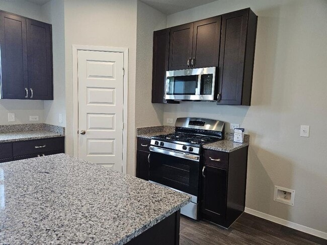 Photo - 147 Huckleberry Ln