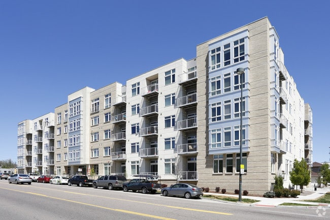 Building Photo - Wrenmoor LoHi Rental