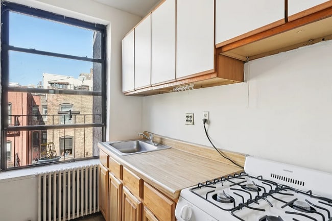 Photo - 323A E 89th St Unit 5W