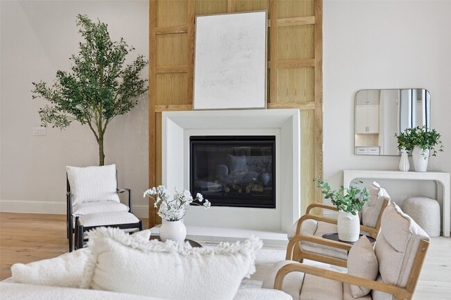 Photo - 3845 Van Ness Ln