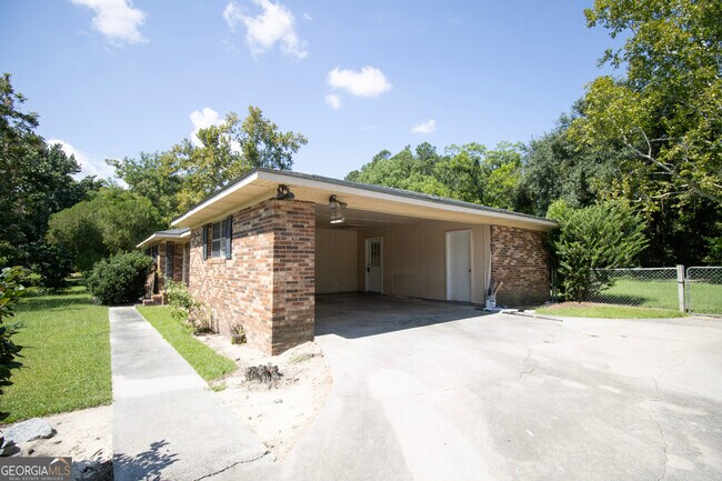 217 Allenwood Dr