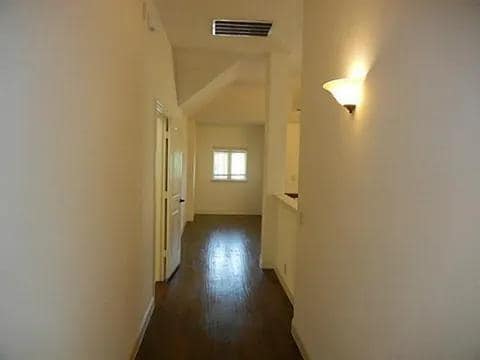 2320 Lynbridge Cir