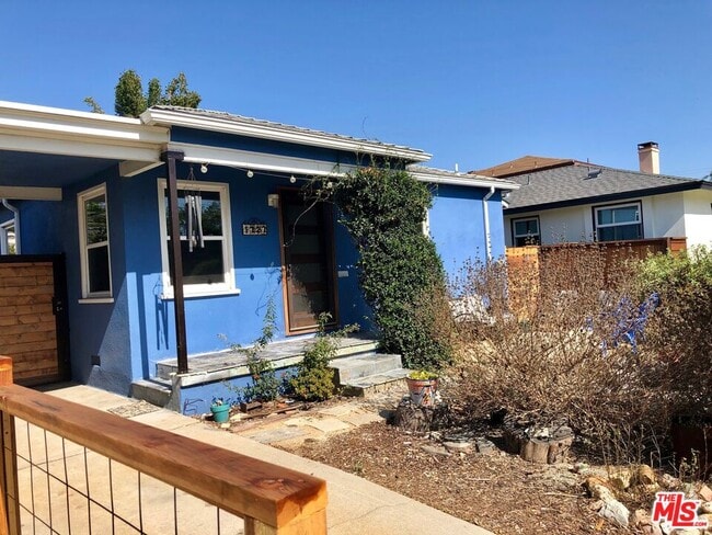 Photo - 1727 Franklin St