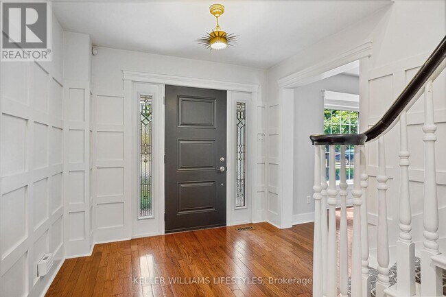 Photo - 1713 Phillbrook Crescent